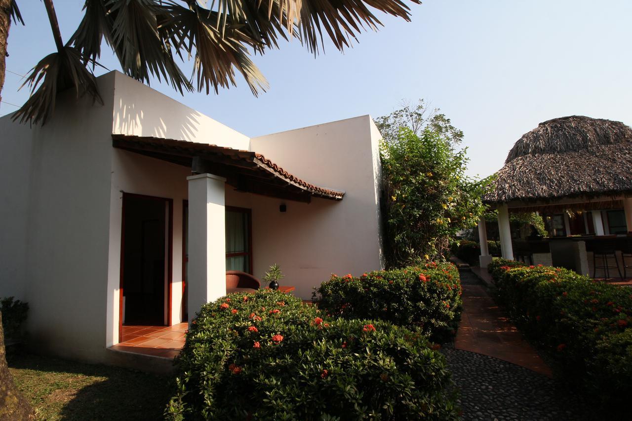 Villa Blanca Suites Tuxtepec Kültér fotó