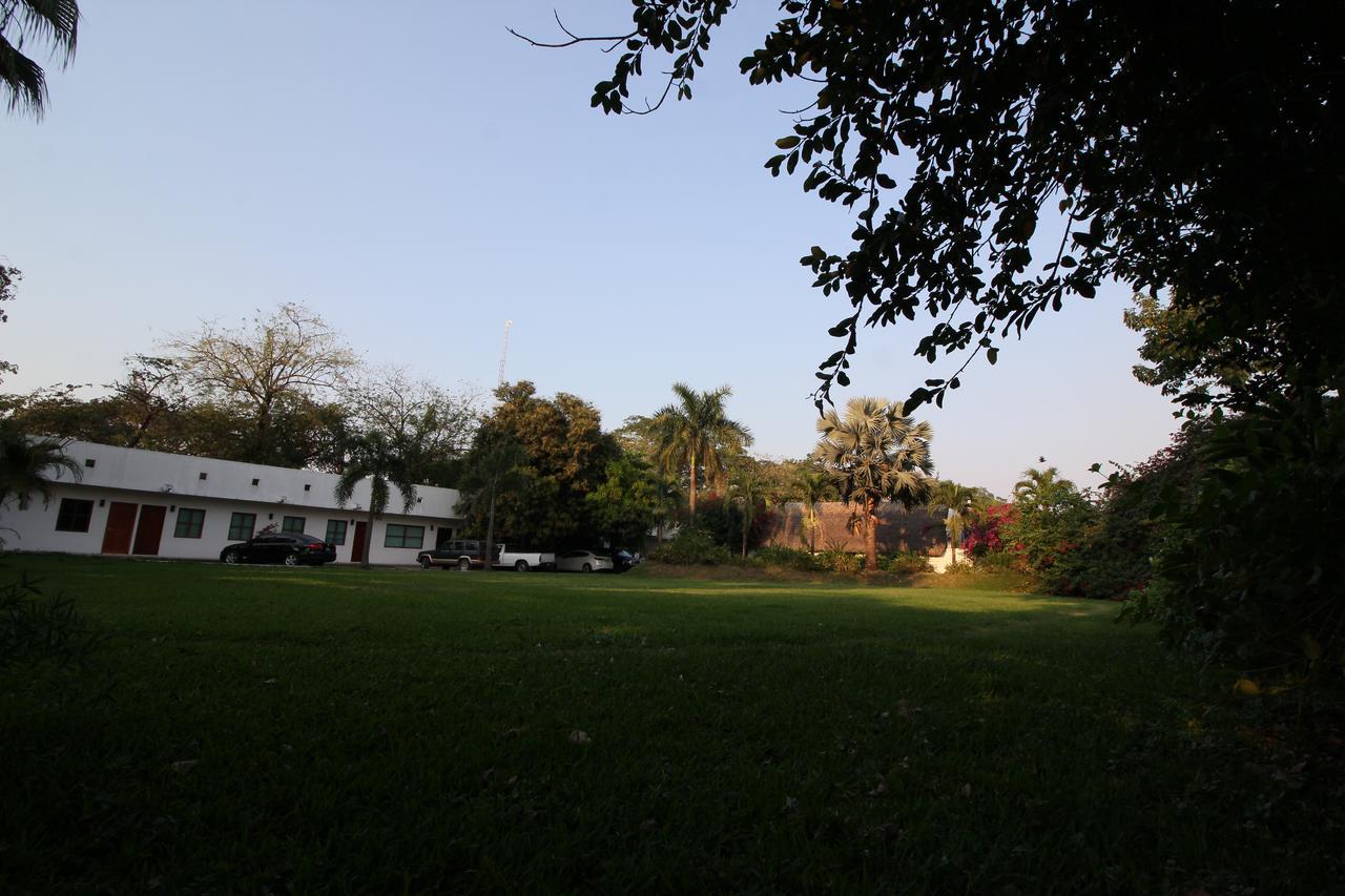 Villa Blanca Suites Tuxtepec Kültér fotó