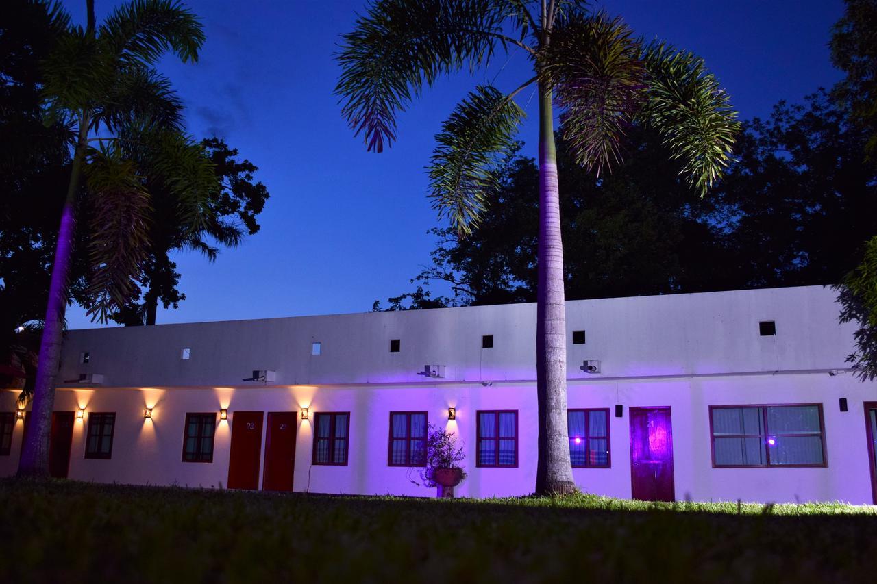 Villa Blanca Suites Tuxtepec Kültér fotó